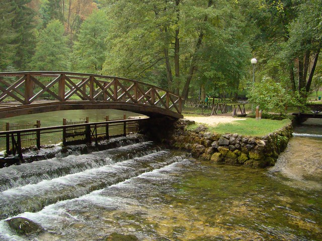 Vrelo Bosne in Sarajevo, Bosnia & Herzegovina - Sandal Tan Man