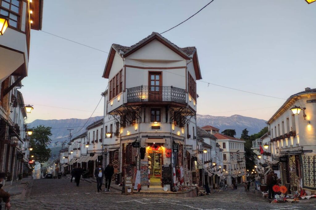 guide to Gjirokaster