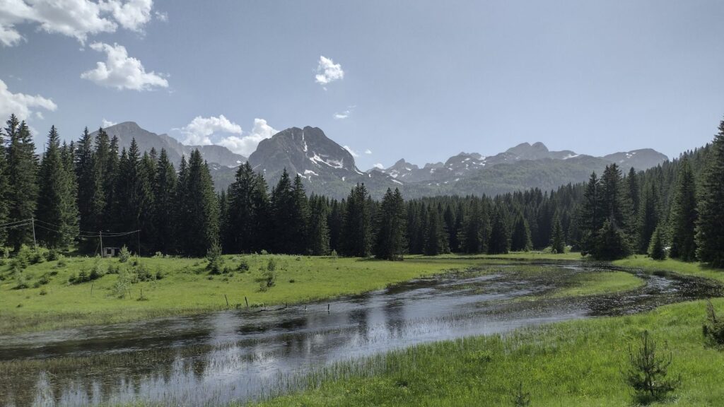 balkans travel