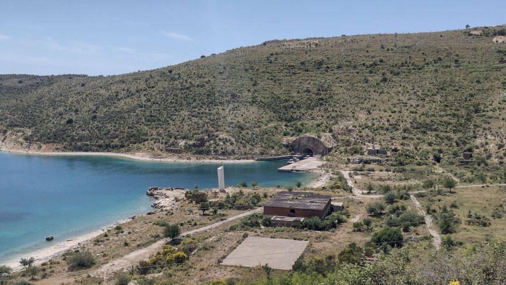 submarine bunker himare