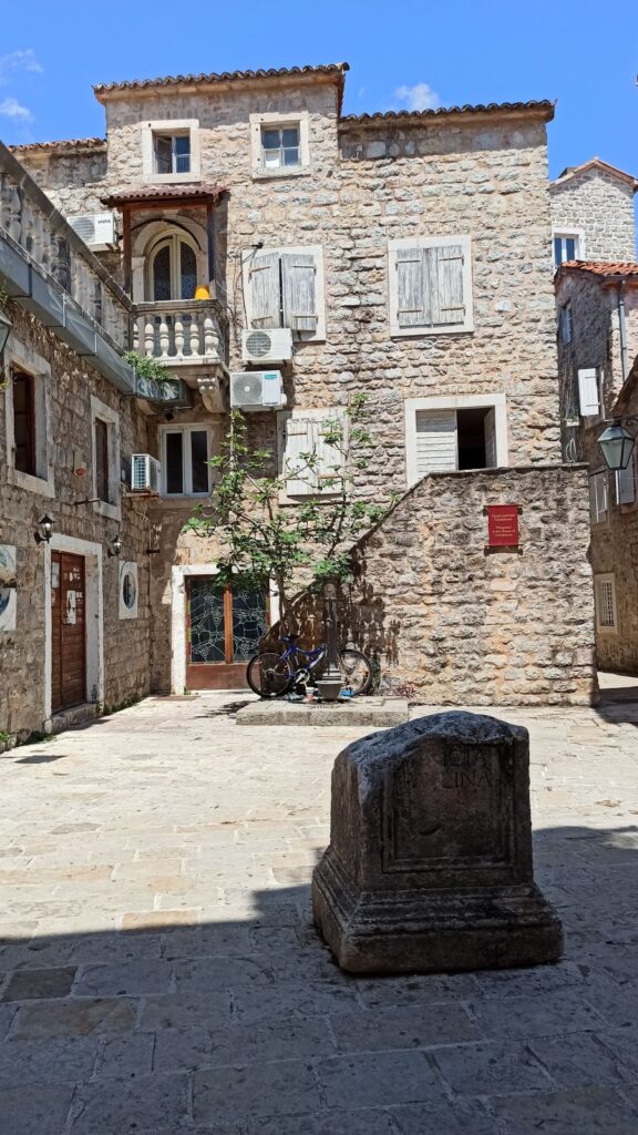 paizetta in budva old town