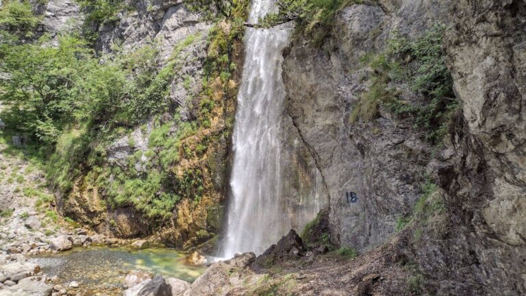 theth waterfall