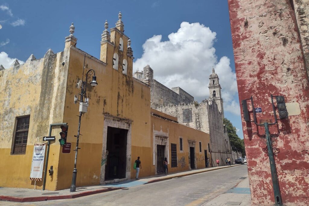 merida walking tour