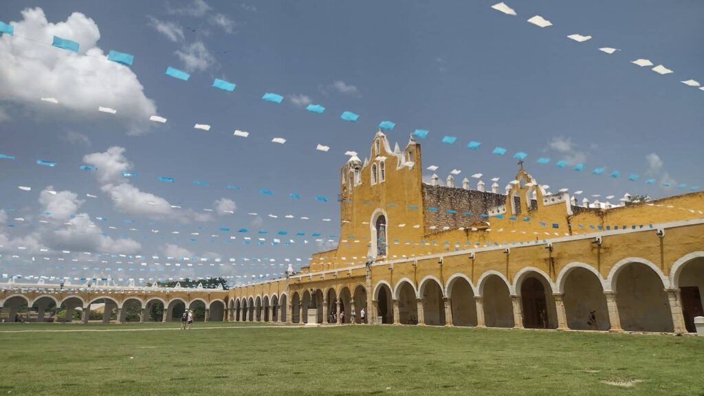 Izamal day trip