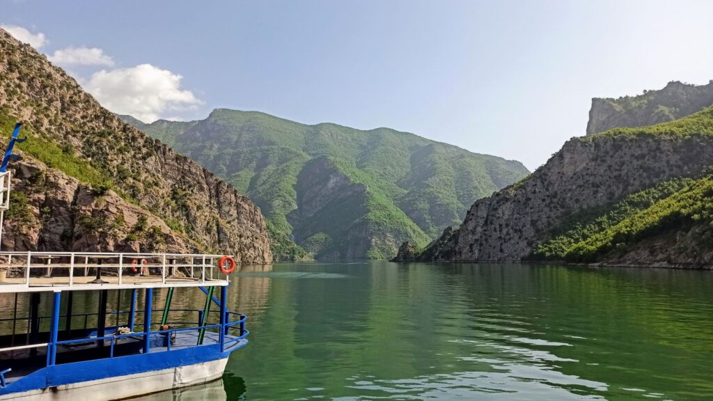 komani lake ferry