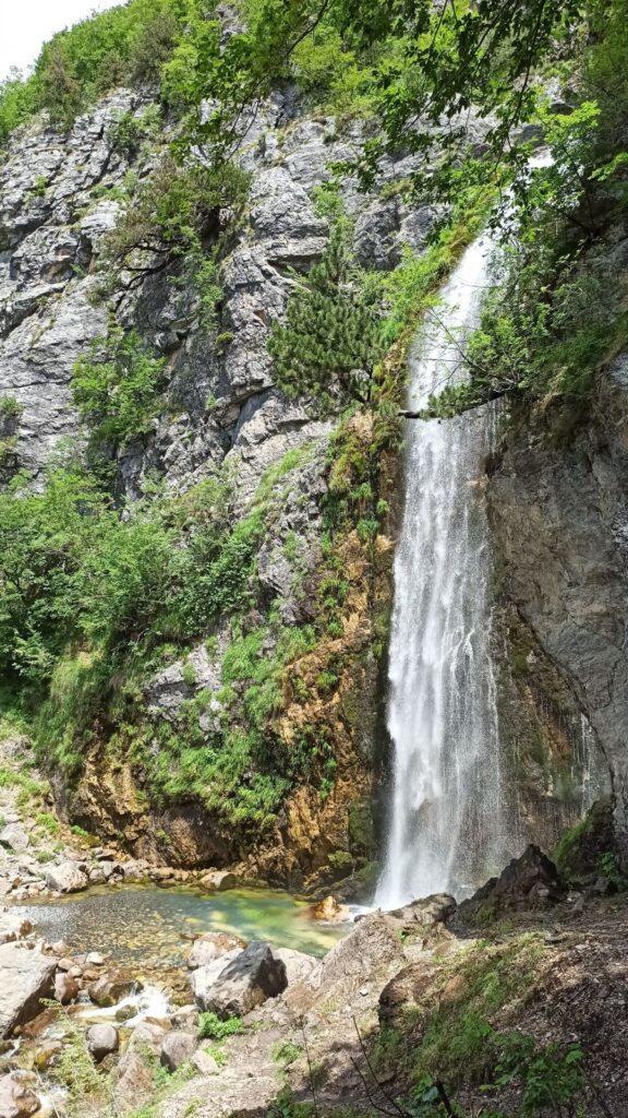 grunas waterfall