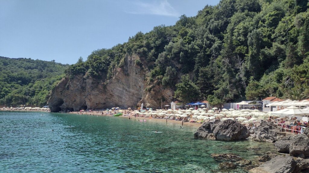 Mogren Beach