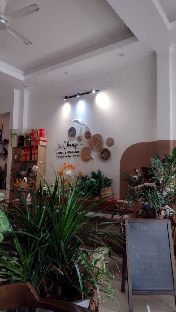cafes kon tum