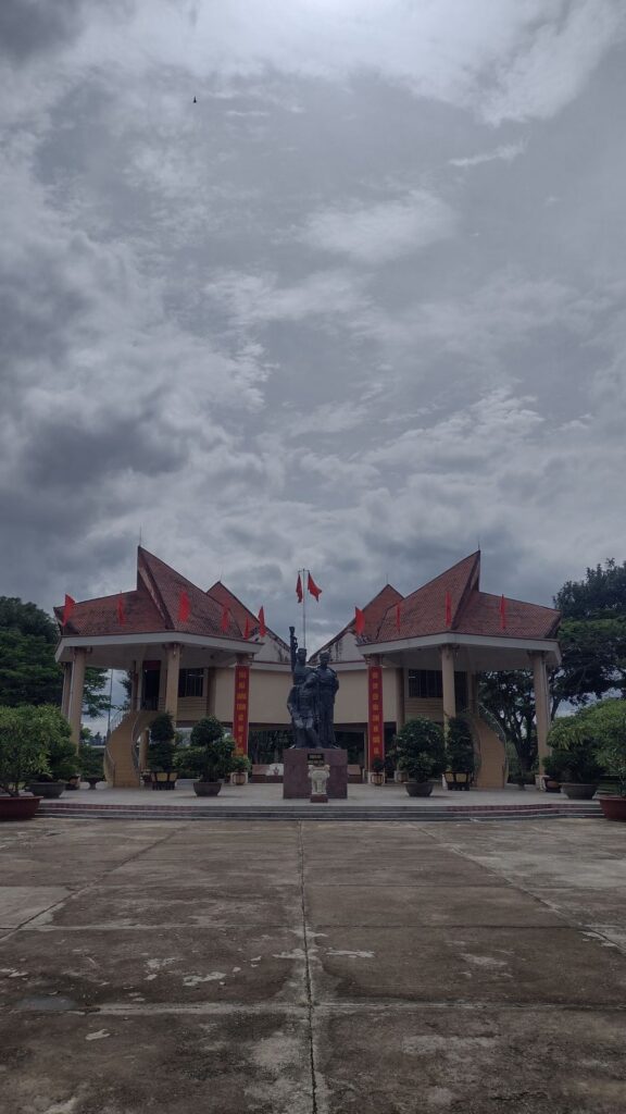 guide to kon tum