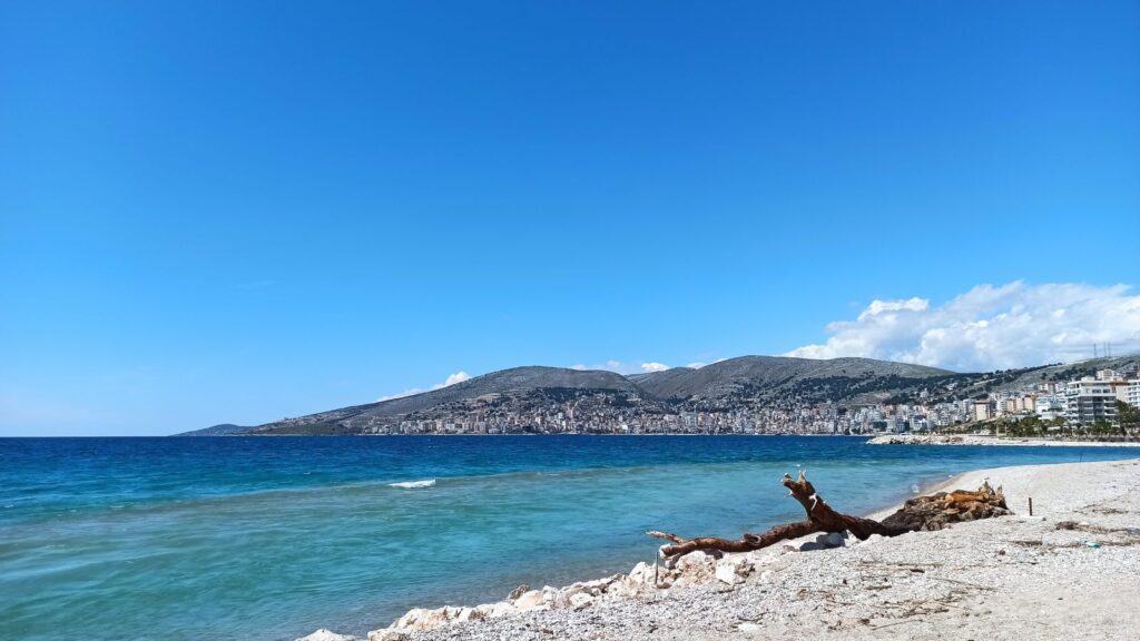 beaches in saranda