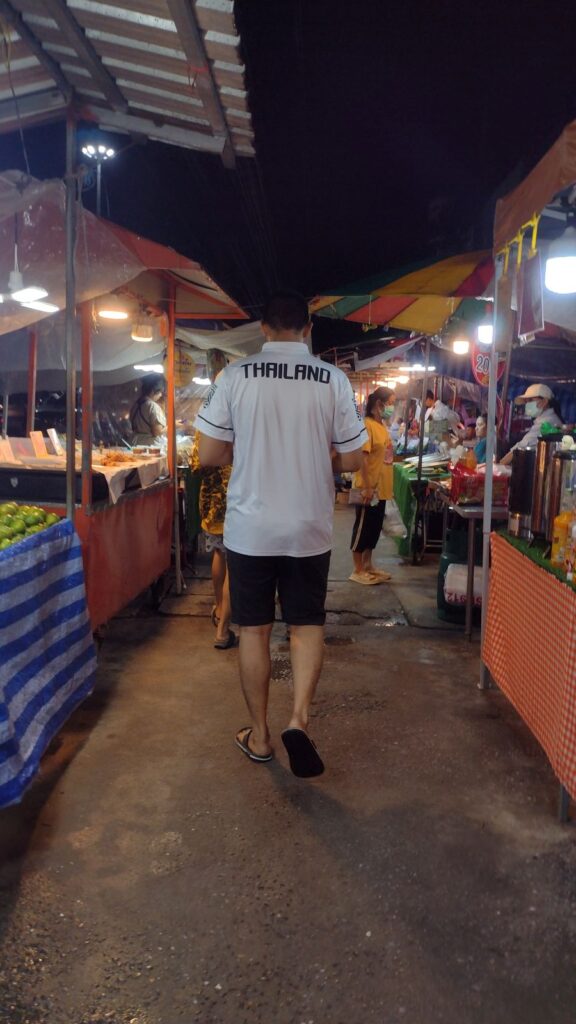 tharian night market