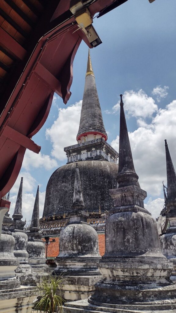 stupa in nakhon si thammarat