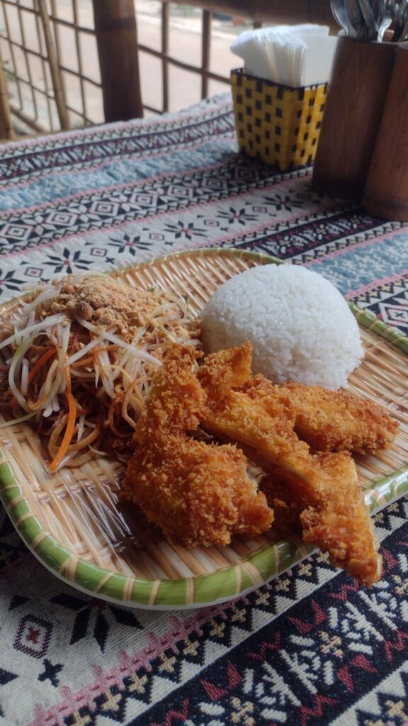 mai chau restaurants