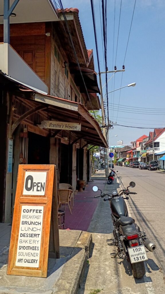 prachuap khiri khan cafes