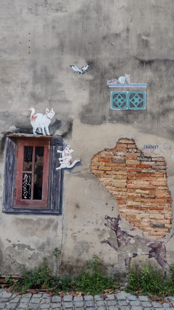 cat rat dog street art