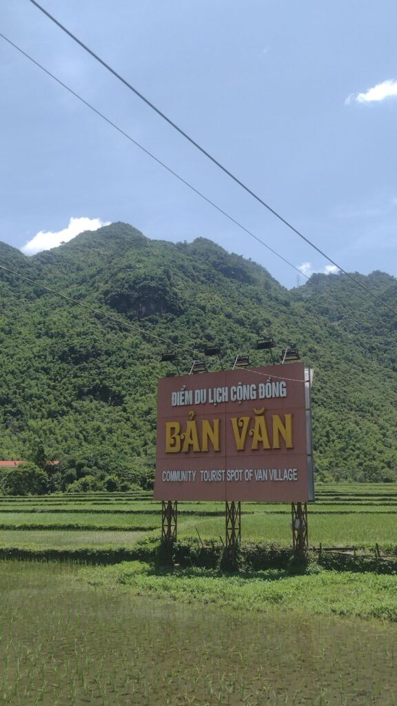 mai chau guide